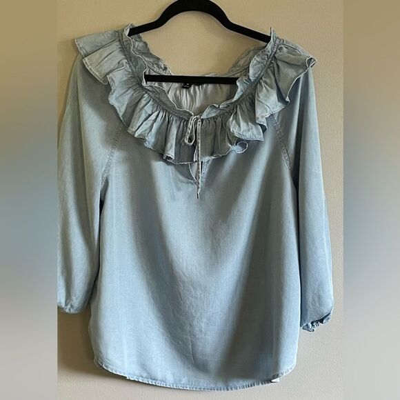 Lauren Ralph Lauren Chambray Ruffle Neck Boho Blouse Size Medium - Picture 1 of 8